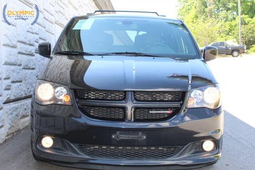 Black Onyx Crystal Pearlcoat 2018 Dodge Grand Caravan GT