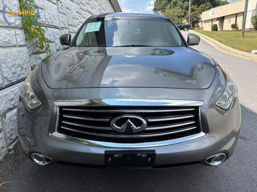 2015 INFINITI QX70 Base