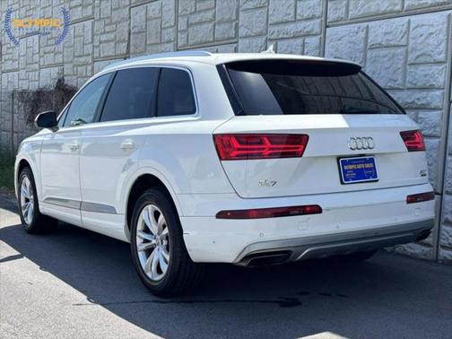 2017 Audi Q7 3.0T Premium