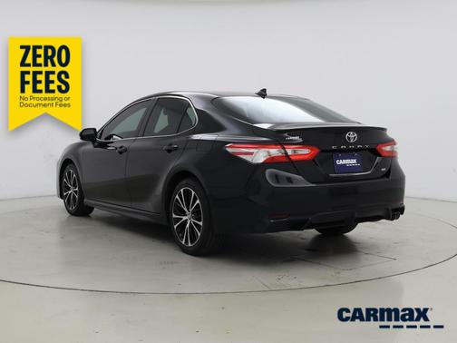 Black 2020 Toyota Camry SE