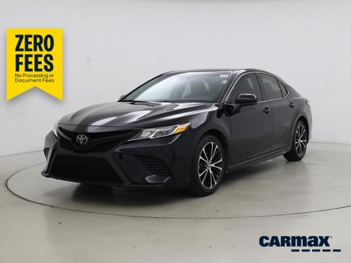 Black 2020 Toyota Camry SE