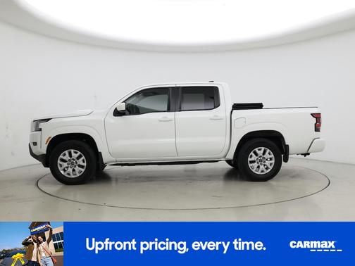 White 2023 Nissan Frontier SV