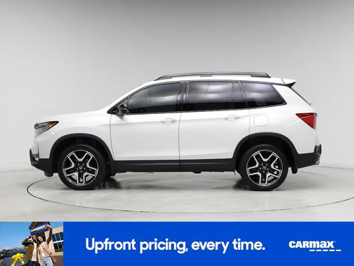 White 2023 Honda Passport Elite