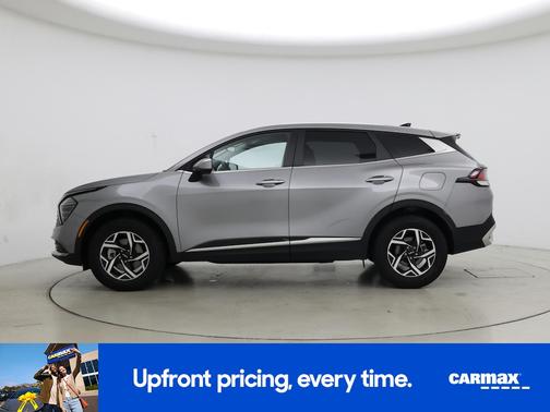 Gray 2024 Kia Sportage LX
