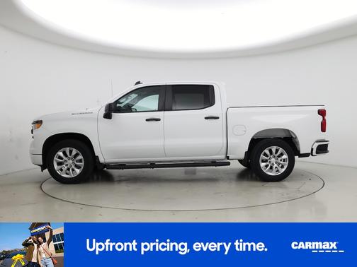 White 2022 Chevrolet Silverado 1500 Custom