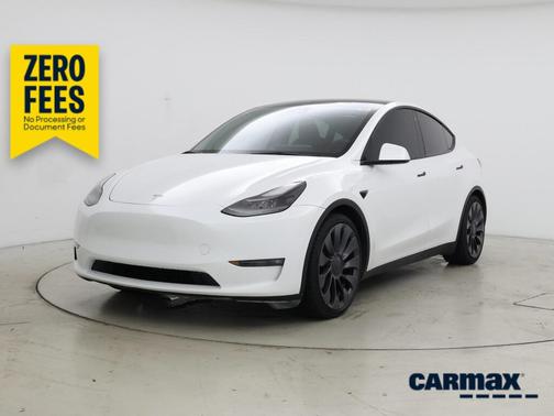 White 2023 Tesla Model Y Performance