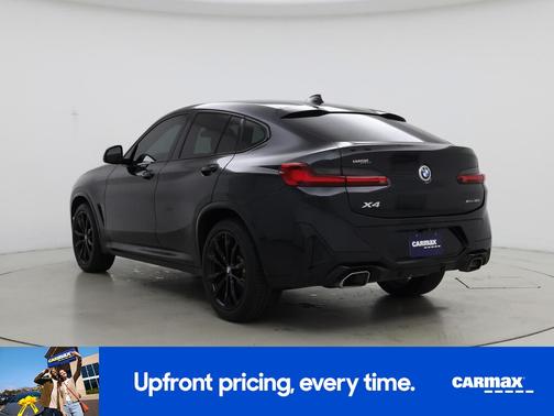 Black 2022 BMW X4 XDrive30i