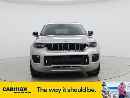 2022 Jeep Grand Cherokee Overland