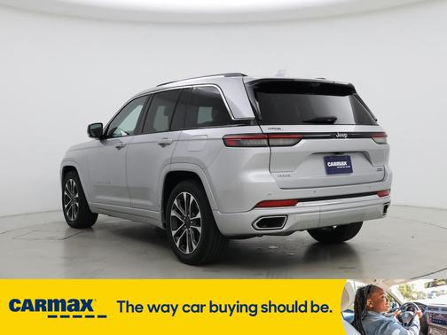 2022 Jeep Grand Cherokee Overland