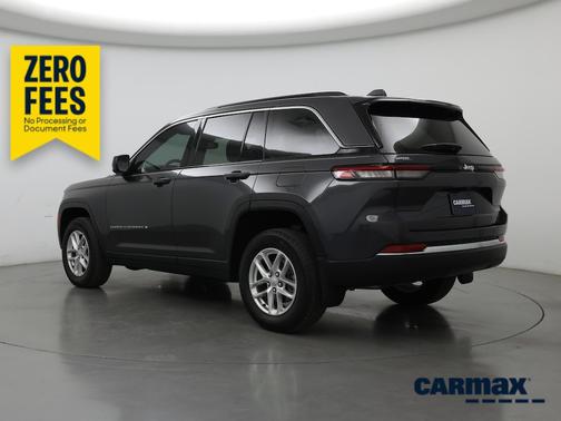 Gray 2024 Jeep Grand Cherokee Laredo X