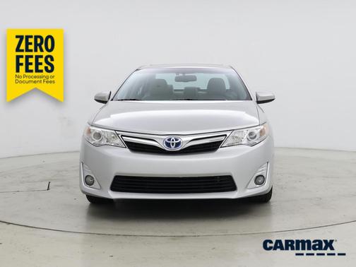 Silver 2014 Toyota Camry Hybrid XLE