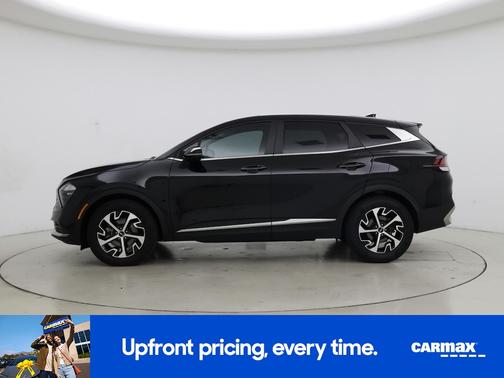 Black 2023 Kia Sportage EX