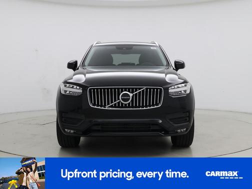 2021 Volvo XC90 T6 Momentum