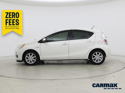 Pearl 2014 Toyota Prius c Three