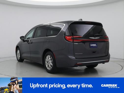 Gray 2023 Chrysler Pacifica Touring L