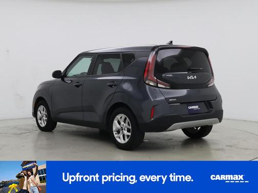 Gray 2025 Kia Soul LX