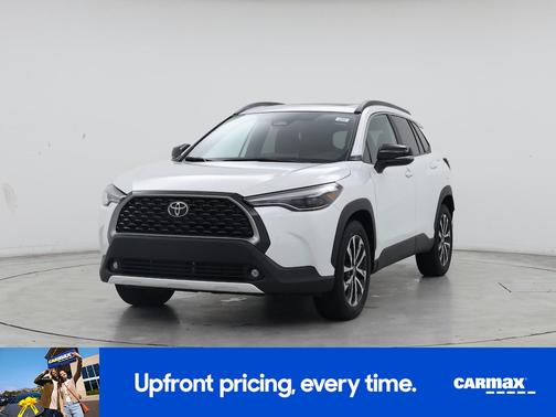 White 2025 Toyota Corolla Cross XLE