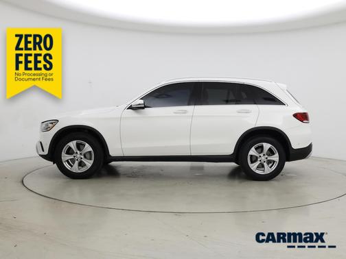 White 2021 Mercedes-Benz GLC 300