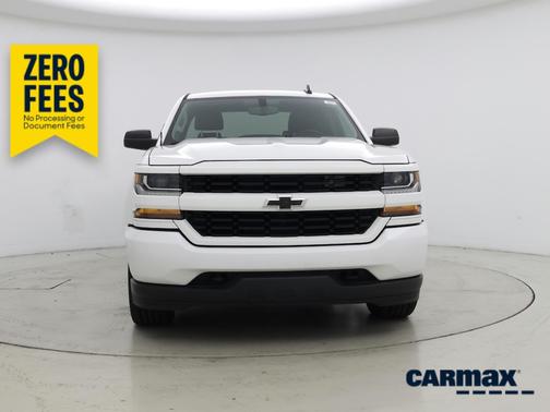 White 2019 Chevrolet Silverado 1500 LD Custom
