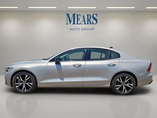 2025 Volvo S60