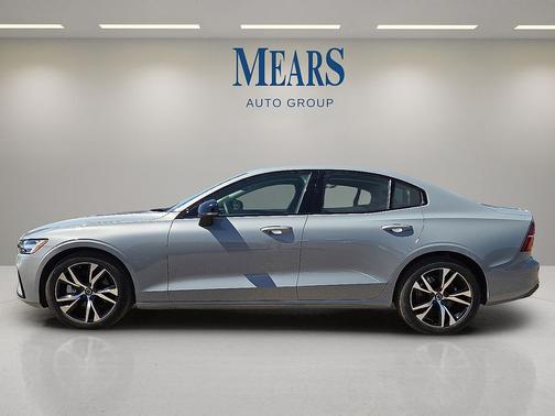 2025 Volvo S60