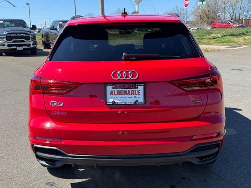 2023 Audi Q3 45 S line Premium