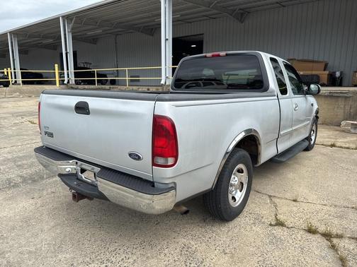 1999 Ford F-150 XLT SuperCab