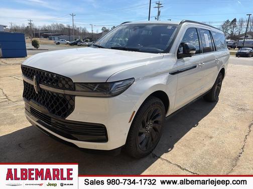 2025 Lincoln Navigator L Reserve