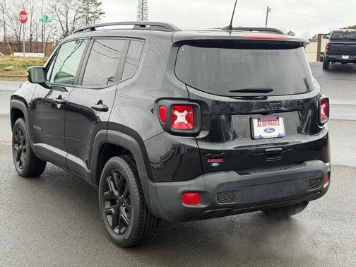 2023 Jeep Renegade Altitude