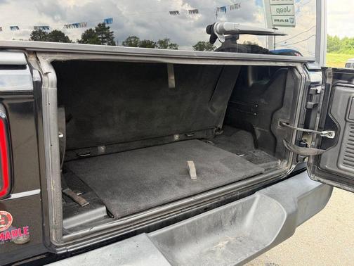 Black Clearcoat 2020 Jeep Wrangler Sport