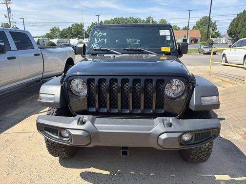 Black Clearcoat 2020 Jeep Wrangler Sport