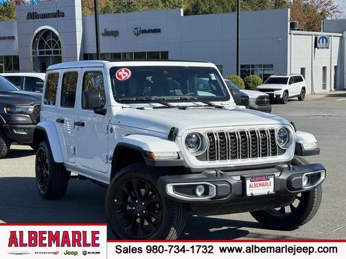2025 Jeep Wrangler 4xe Sahara