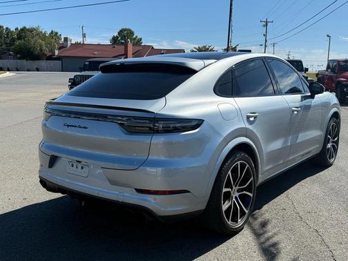 2021 Porsche Cayenne Turbo Coupe AWD