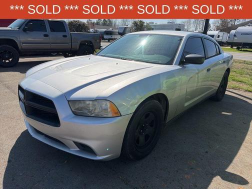 Bright Silver Clearcoat Metallic 2013 Dodge Charger Police
