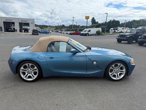 2003 BMW Z4 3.0i Roadster
