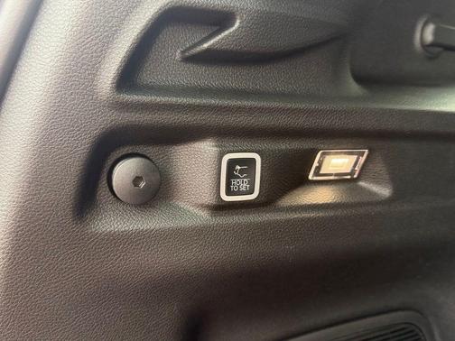 Diamond Black 2026 Jeep Grand Cherokee L Limited