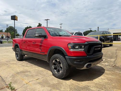 Flame Red Clearcoat 2019 RAM 1500 Rebel