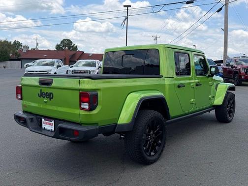 Mojito! Clearcoat 2025 Jeep Gladiator Sport