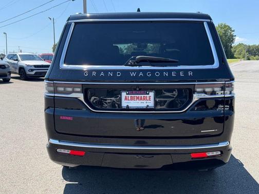 Diamond Black 2024 Jeep Grand Wagoneer Series III