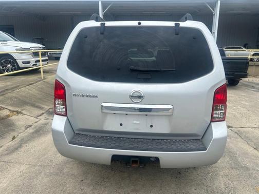 Brilliant Silver 2012 Nissan Pathfinder SV