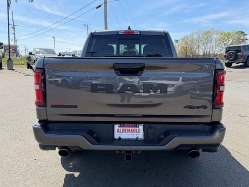 Granite Crystal Clearcoat Metallic 2026 RAM 1500 Big Horn/Lone Star