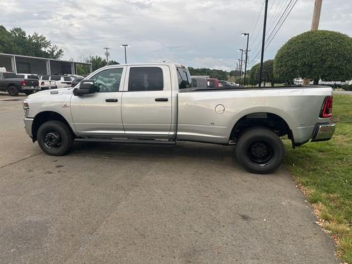 Silver Zynith 2026 RAM 3500 Tradesman