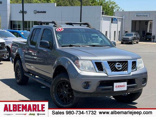 Gun Metallic 2017 Nissan Frontier SV