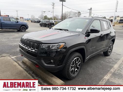 2025 Jeep Compass Trailhawk
