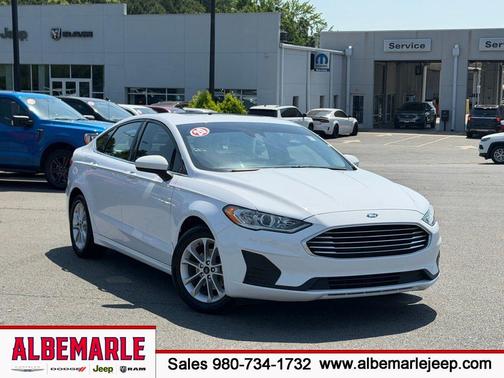 Oxford White 2020 Ford Fusion SE