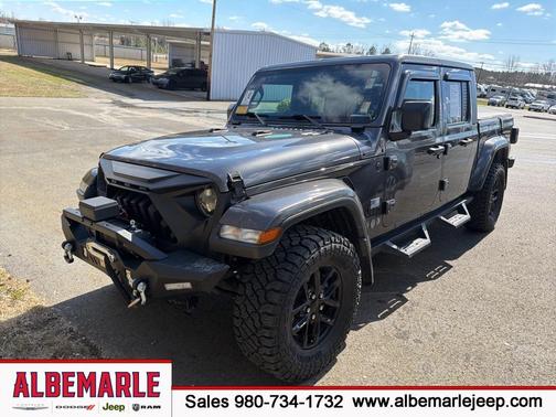 2023 Jeep Gladiator Sport