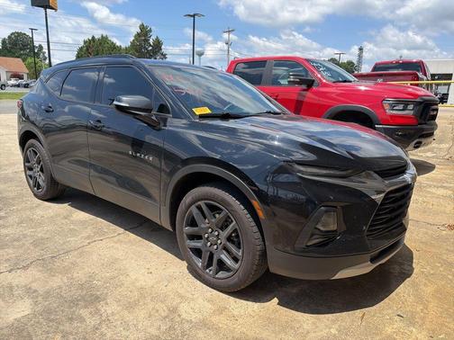 Black 2022 Chevrolet Blazer 2LT