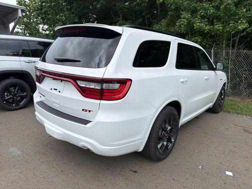 White Knuckle Clearcoat 2026 Dodge Durango GT Plus HEMI V8