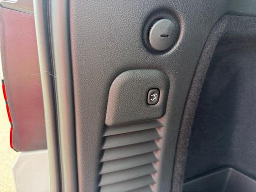 White Knuckle Clearcoat 2026 Dodge Durango GT Plus HEMI V8