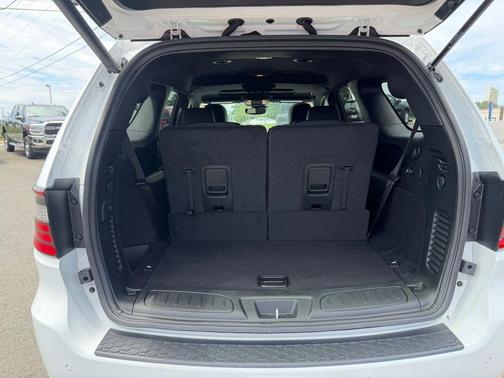 White Knuckle Clearcoat 2026 Dodge Durango GT Plus HEMI V8